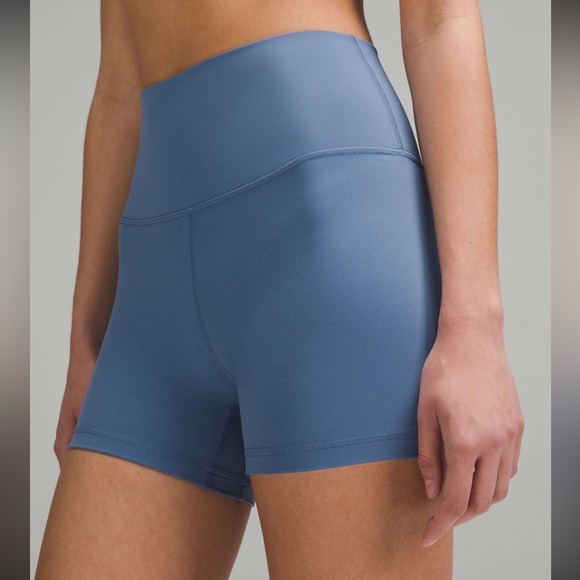 lululemon athletica Pants - lululemon athletica Women's Align High-Rise Shorts 4” - Oasis Blue